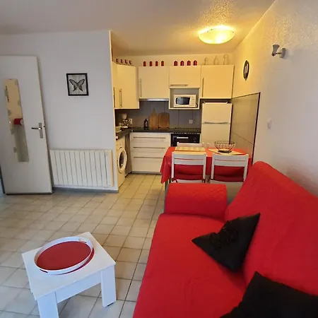 Joli T2 Climatise 70 Dans Un Ecrin De Verdure 04000 בית נופש