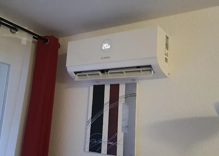 Prázdninový dům Joli T2 Climatise 70 Dans Un Ecrin De Verdure 04000